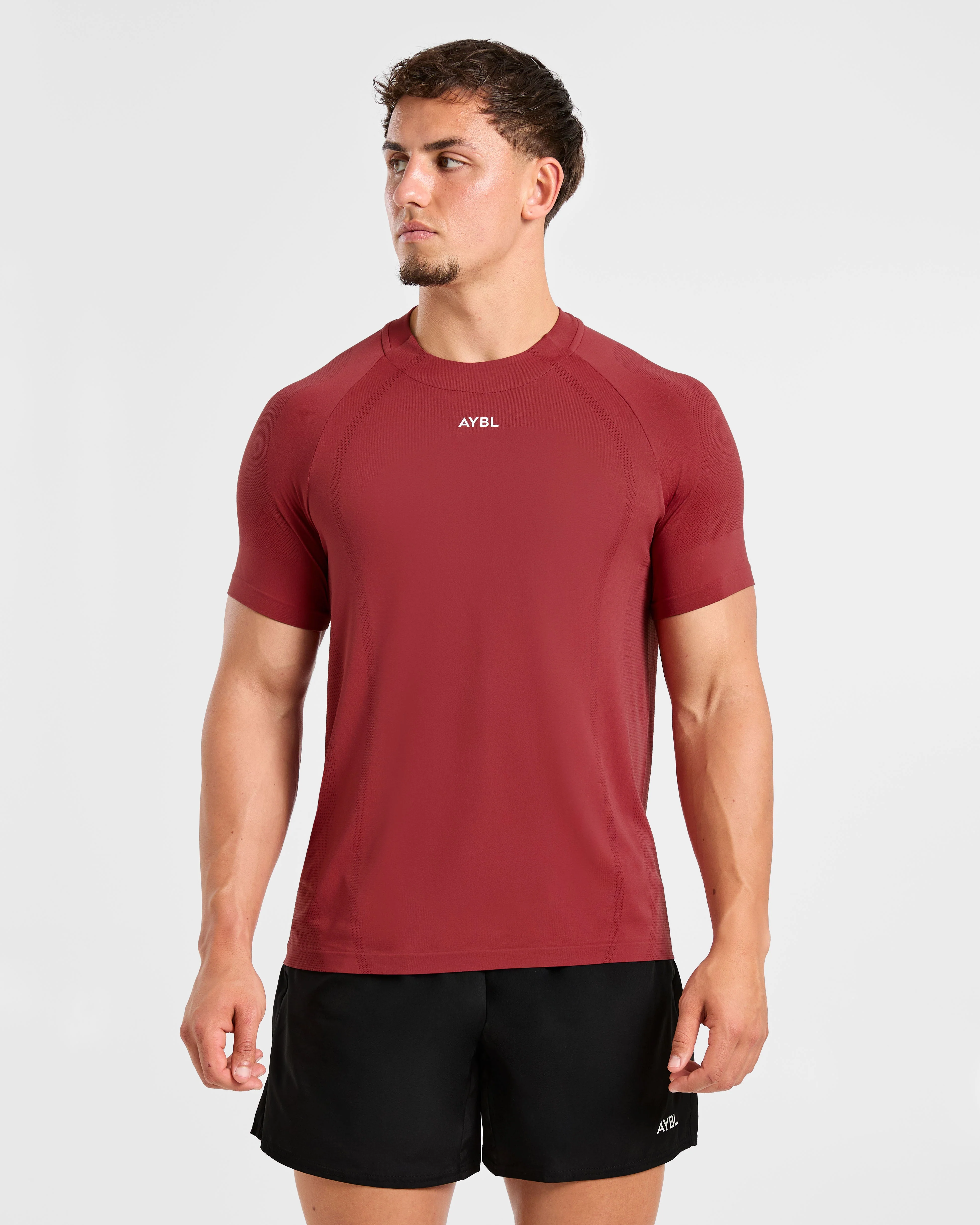 Attain Seamless T Shirt - Maroon Rouge