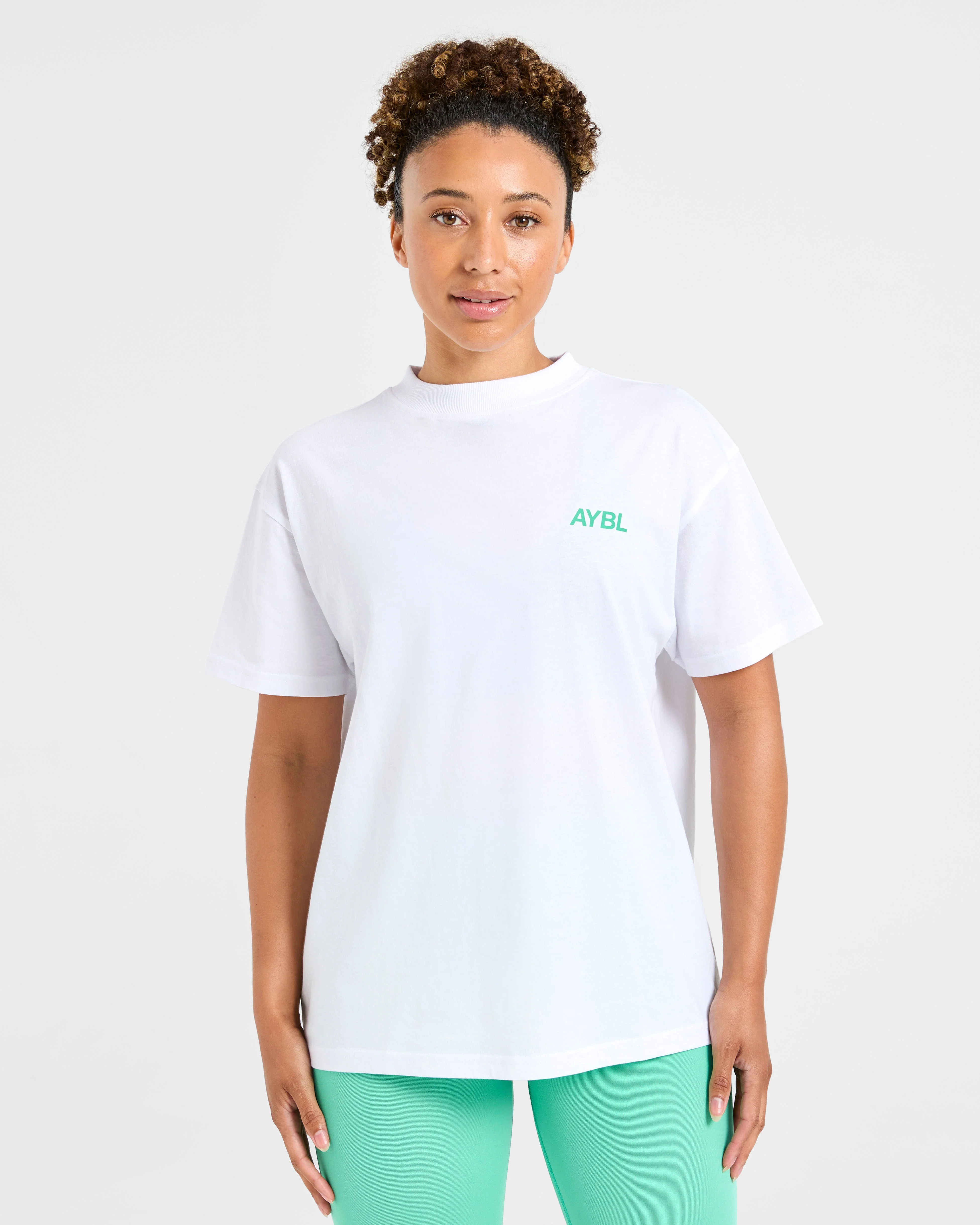 AYBL Sports Club Oversized T Shirt - Blanc/Racing Vert - Image 2