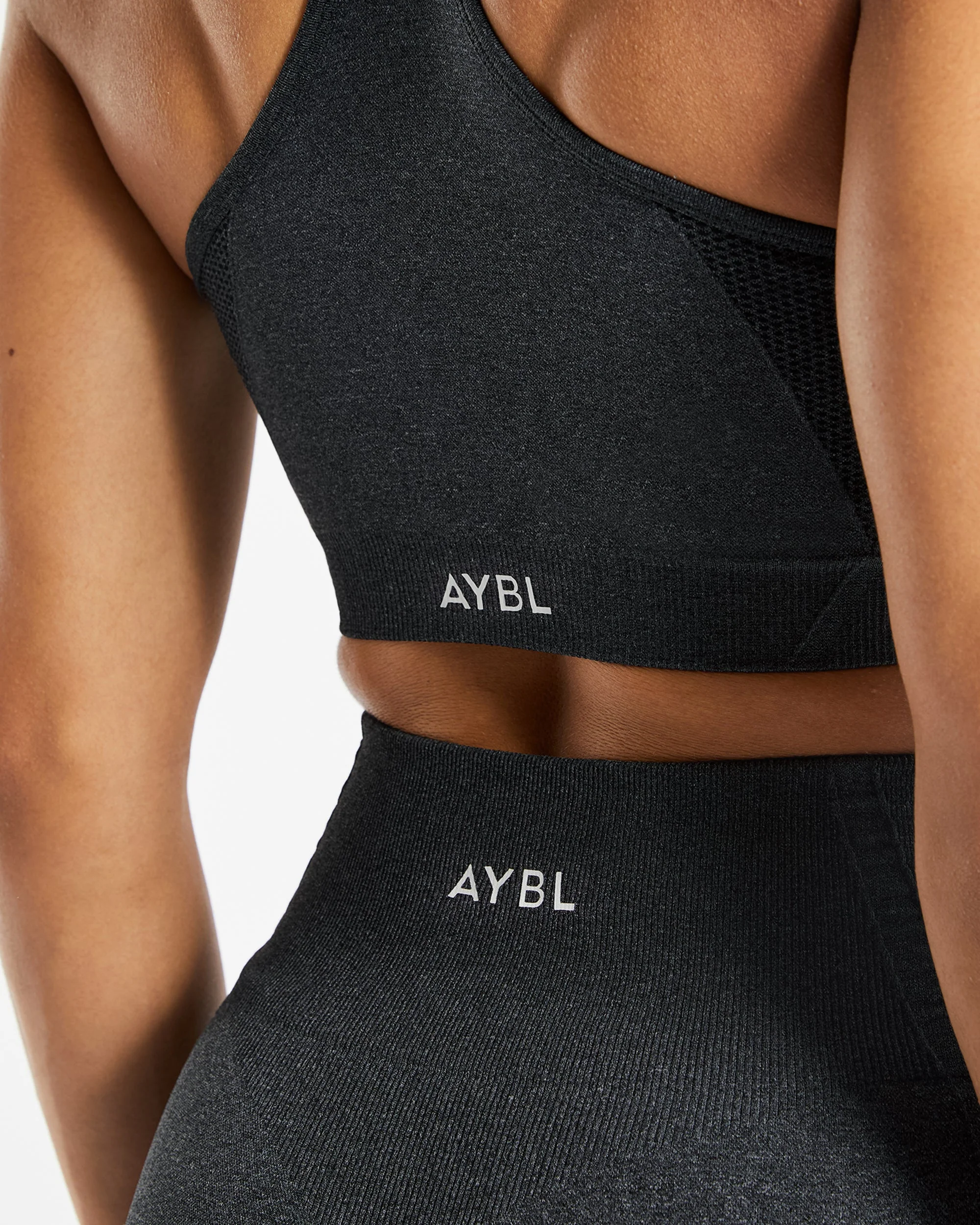 Balance V2 Seamless Sports Bra - Speckle Noir - Image 6