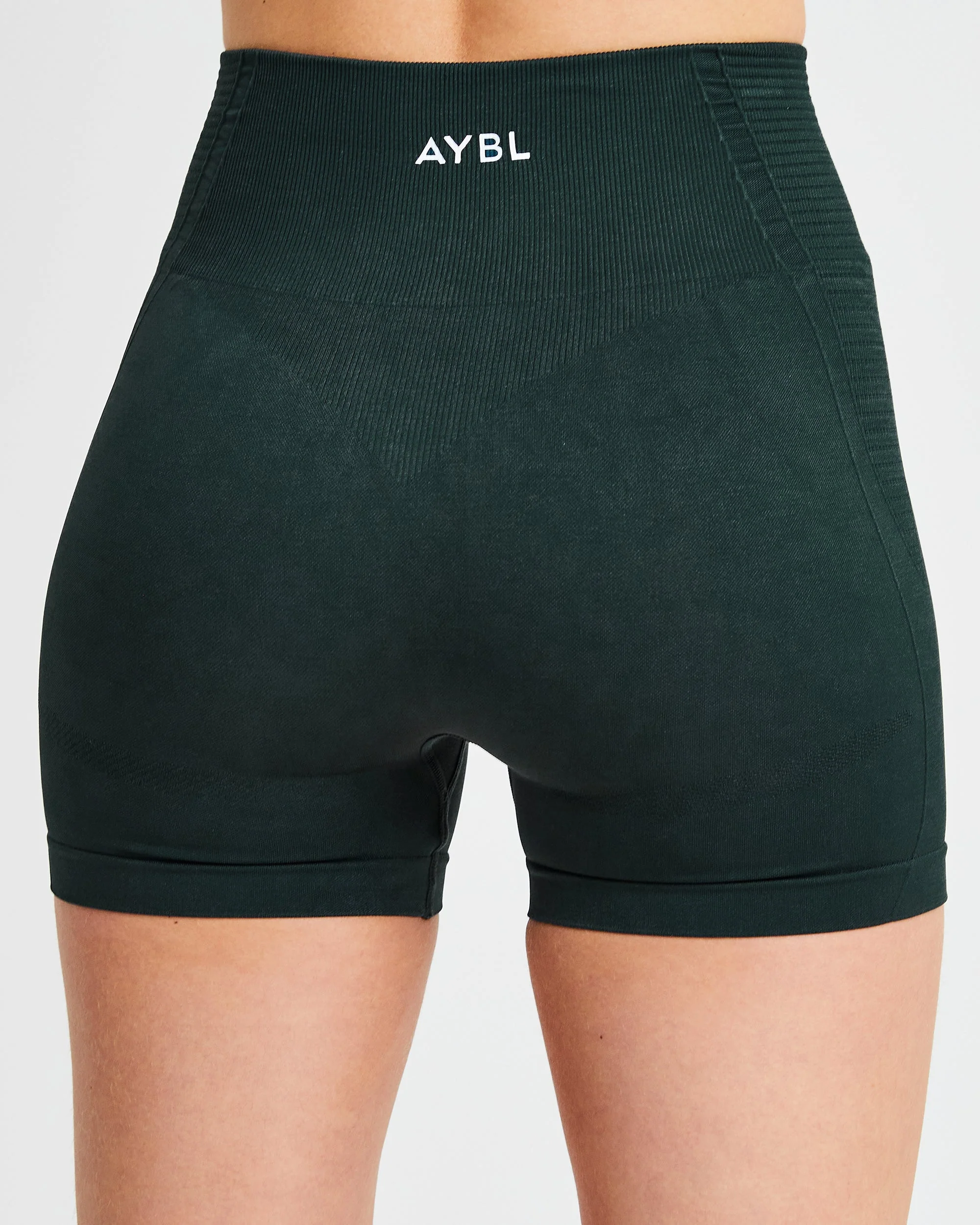 Balance V2 Seamless Shorts - Forest Vert - Image 6