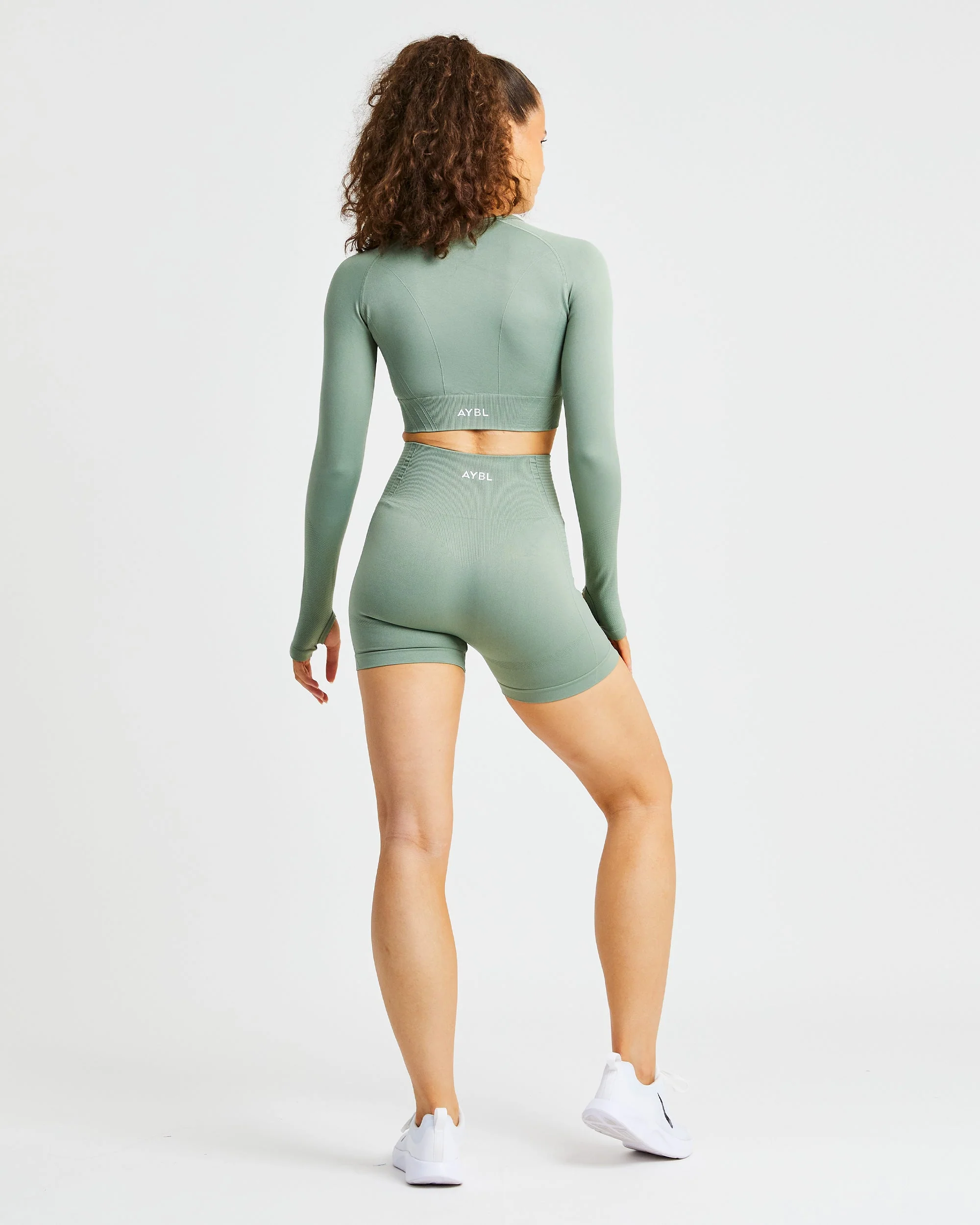 Balance V2 Seamless Shorts - Olive Vert - Image 4