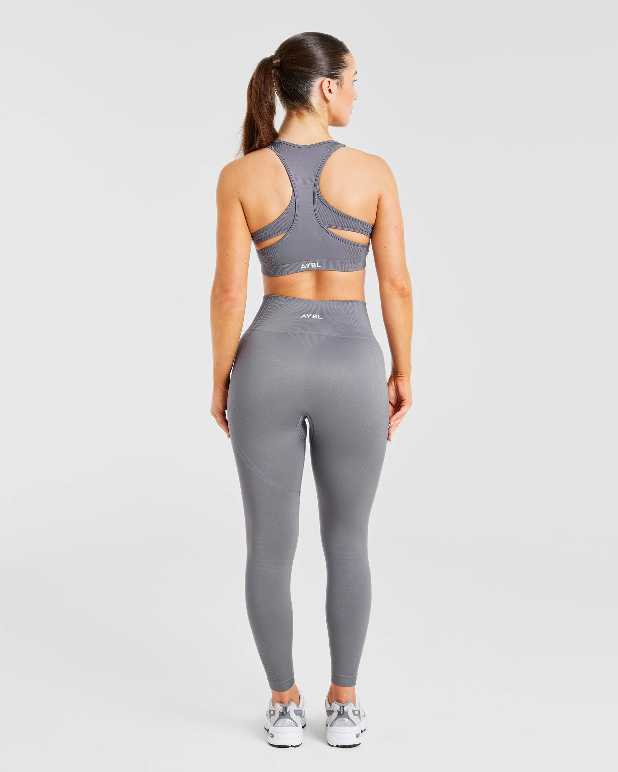Balance V3 Seamless Leggings - Charcoal Gris - Image 4