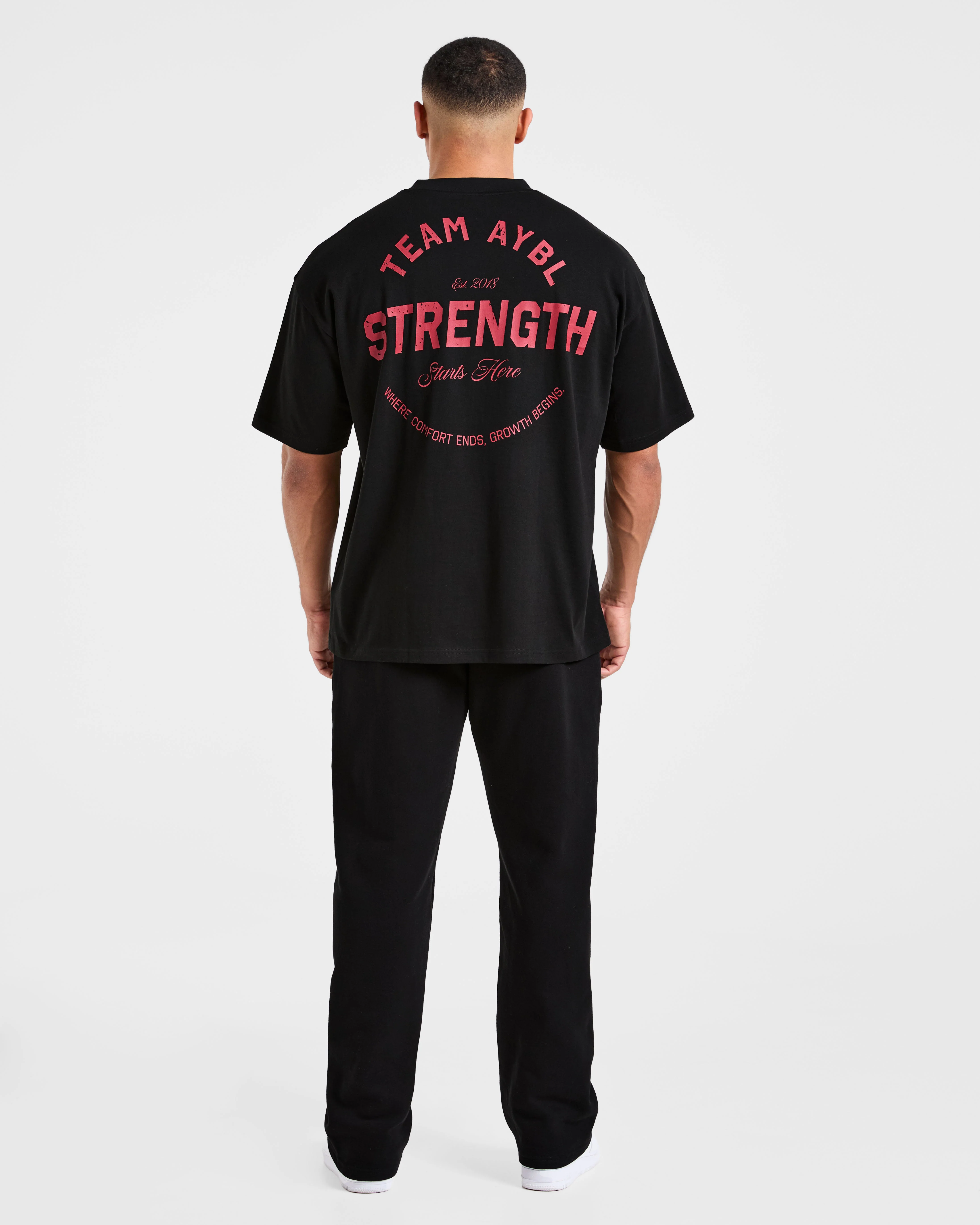 Cam Kissel x Strength Starts Here Oversized T Shirt - Noir/Rouge - Image 4