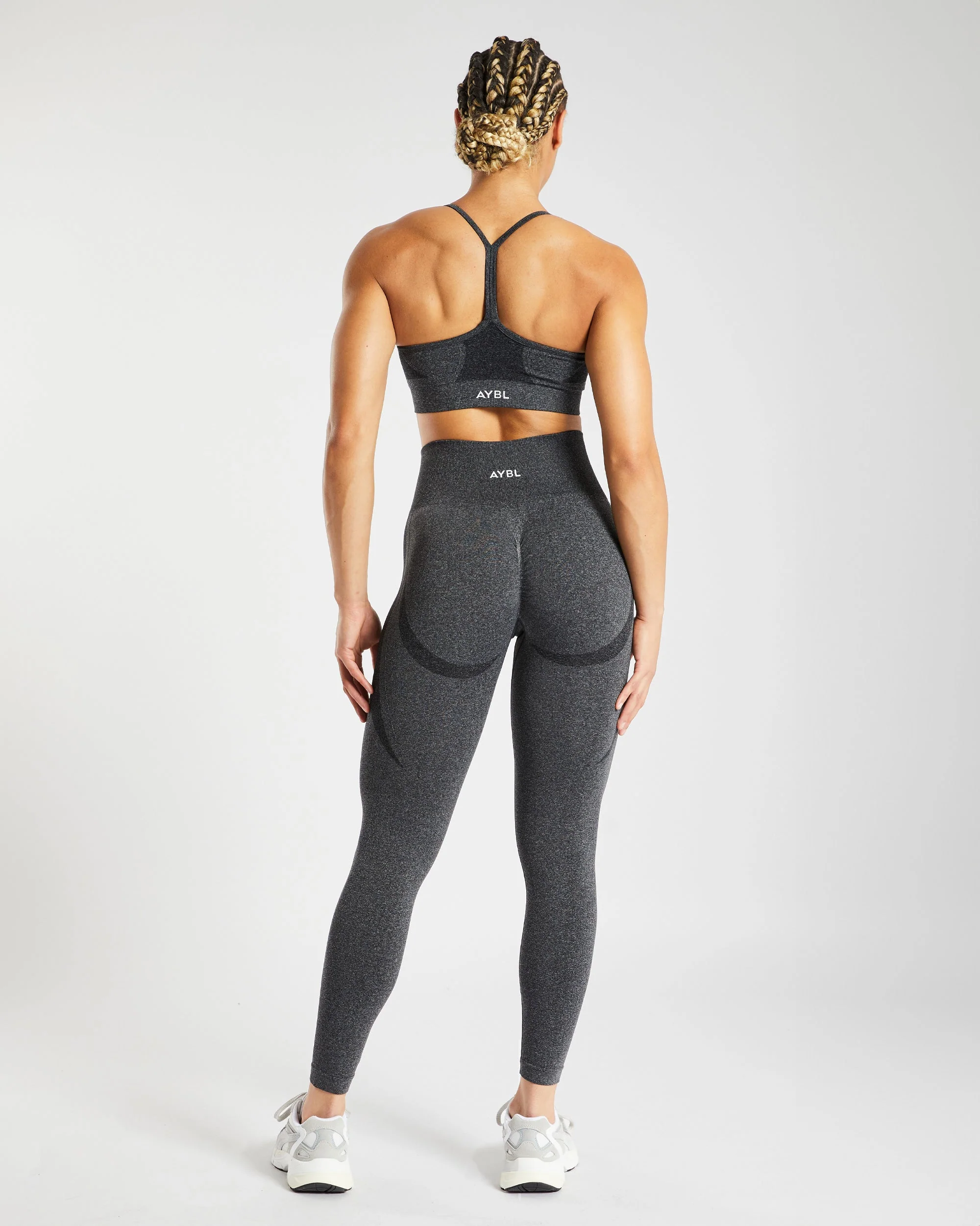 Empower Seamless Sports Bra - Noir Marl - Image 12