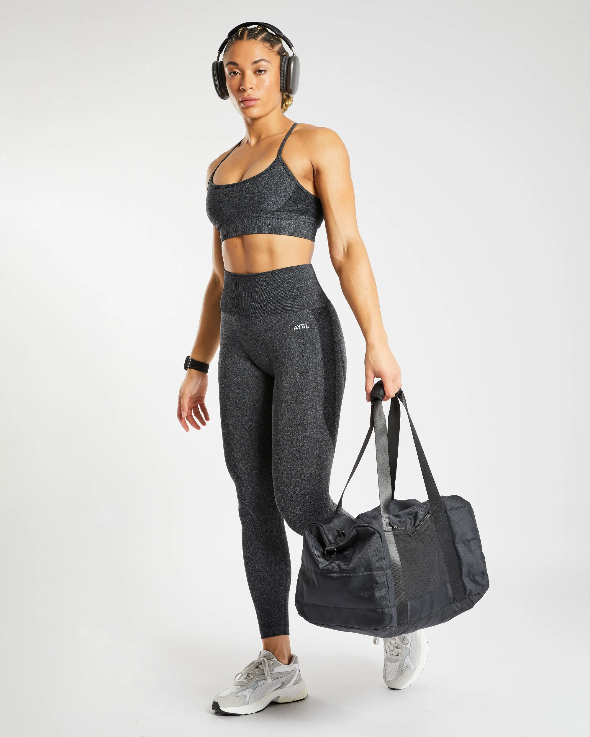 Empower Seamless Sports Bra - Noir Marl - Image 16