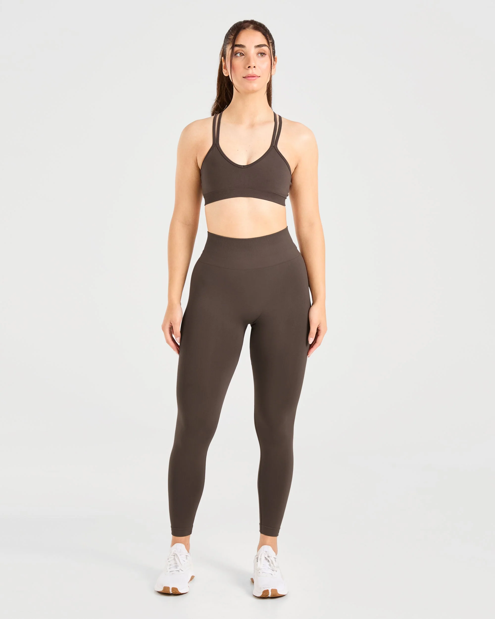 Power Seamless Sports Bra - Chestnut Brun - Image 3