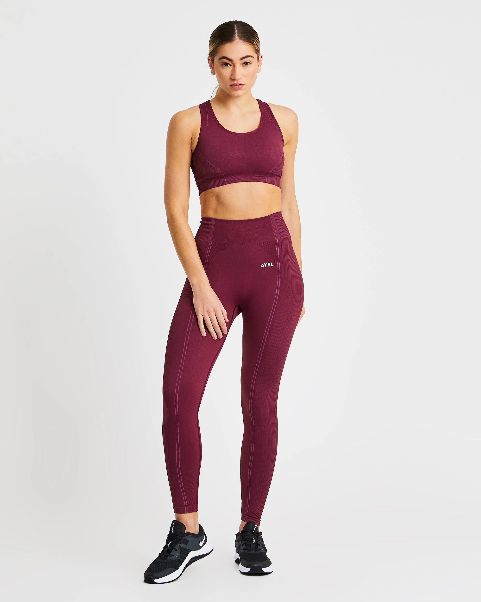 Reflex Seamless Sports Bra - Plum - Image 3