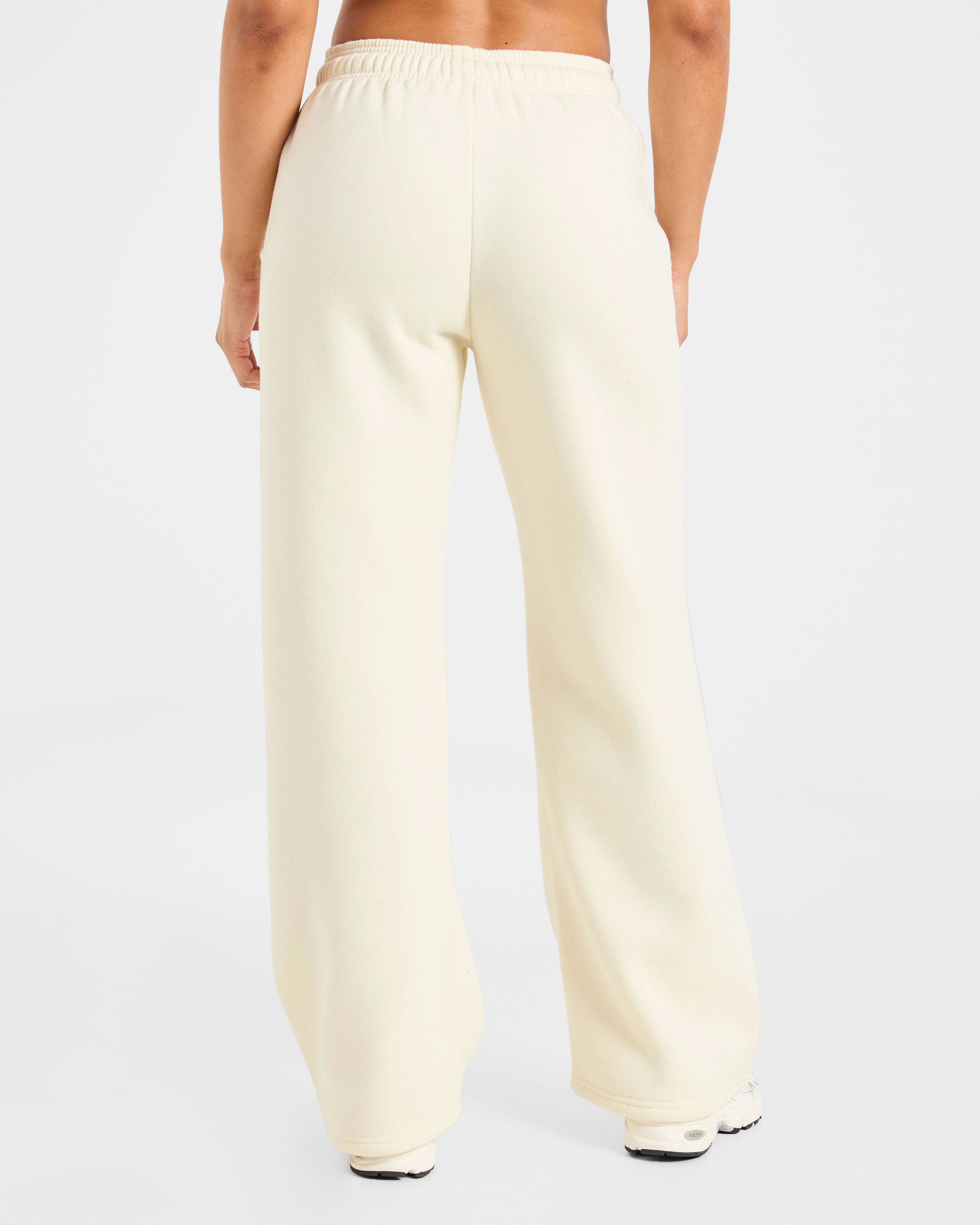 Retro Athletics Oversized Straight Leg Joggers - Butter Jaune/Navy - Image 2