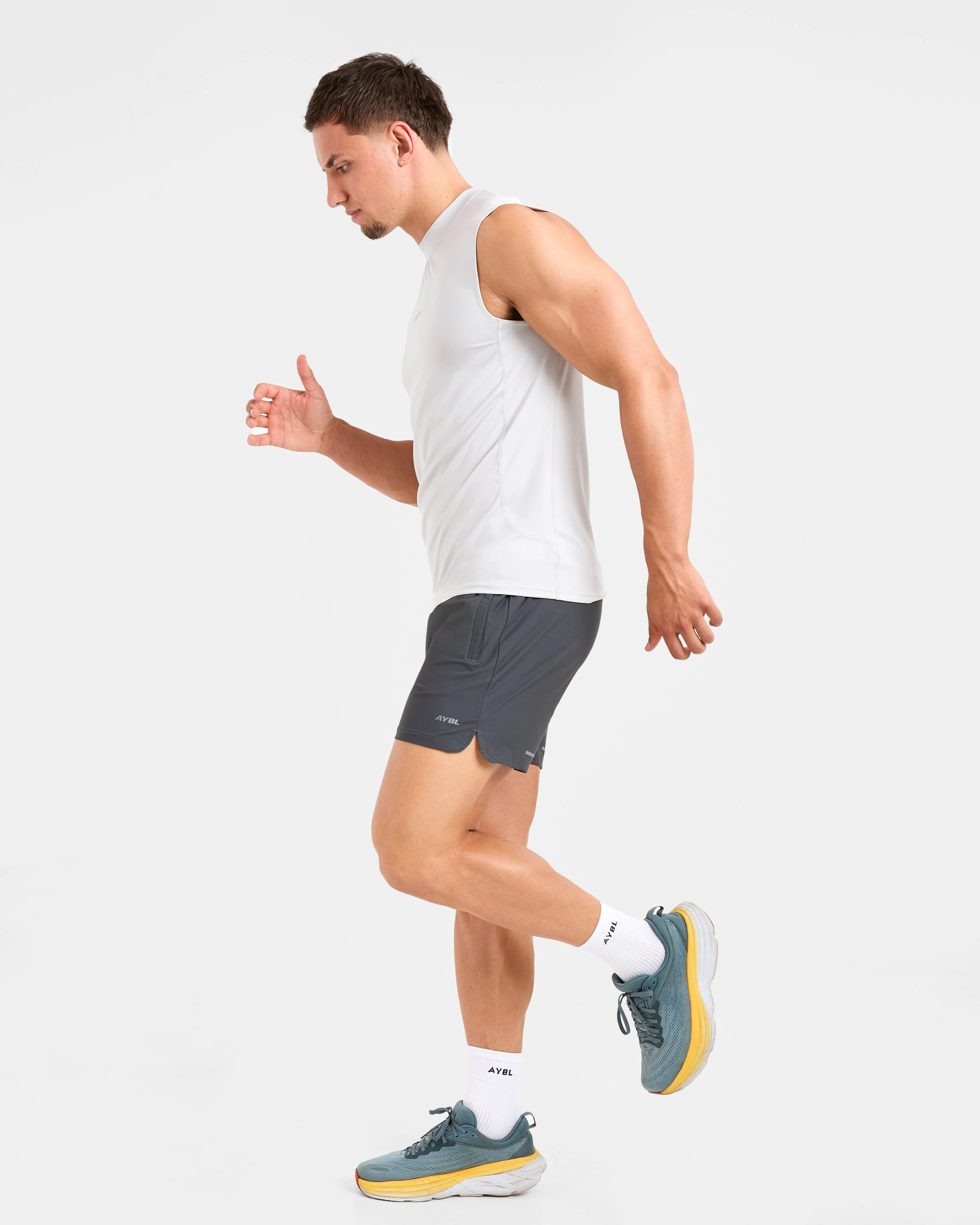 Run 5" Shorts - Hurricane Gris - Image 7