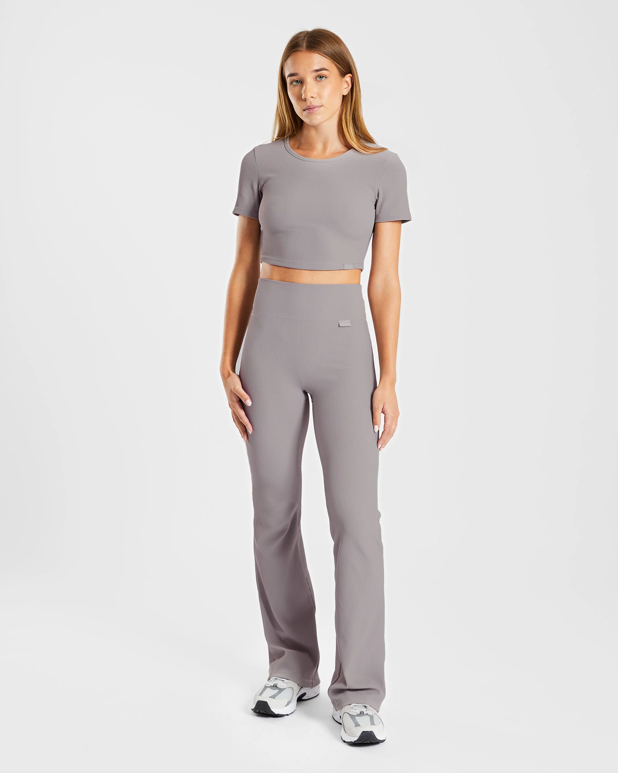 Sculpt Ribbed Crop Top - Fog Gris - Image 3