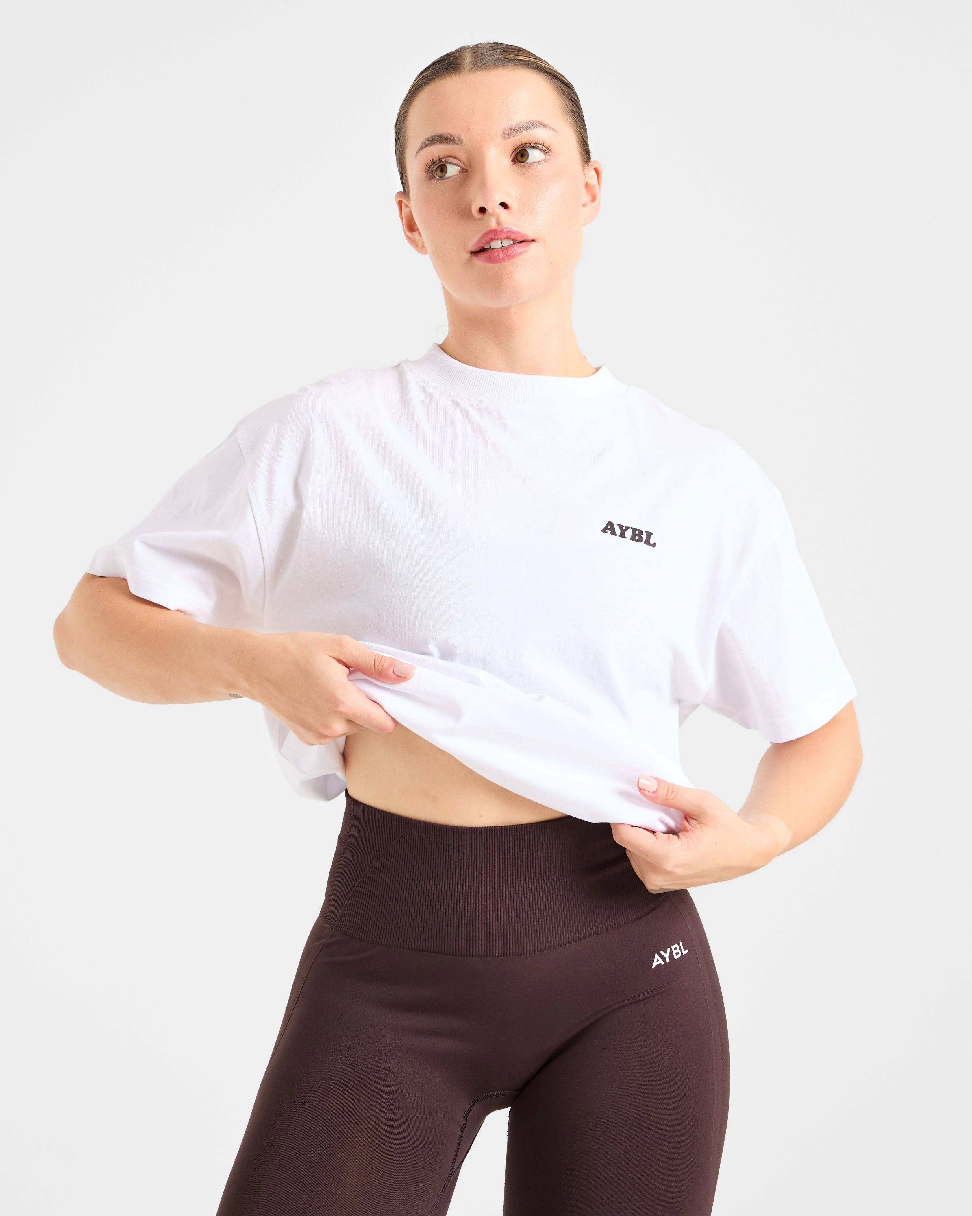 Sports Club Wavy Oversized T Shirt - Blanc/Cocoa Marron - Image 7